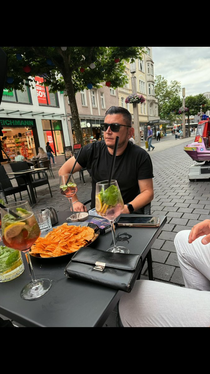 PurSercan's tweet photo. 🇩🇪 Bielefeld https://t.co/itj0r7fMzt