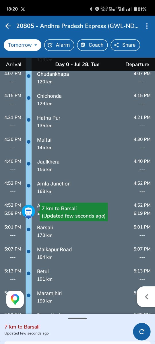 praveen14345's tweet photo. Are thuppas yedhava @drmcrngp, u r worst in managing train movement. Every train will come on time to ur division and leaving nagpur division with delay. Mostly 20805 #APEXPRESS is facing prblems (mainly from last 20 days) with ur worst management. @RailMinIndia @AshwiniVaishnaw https://t.co/5GOGT8FXgB