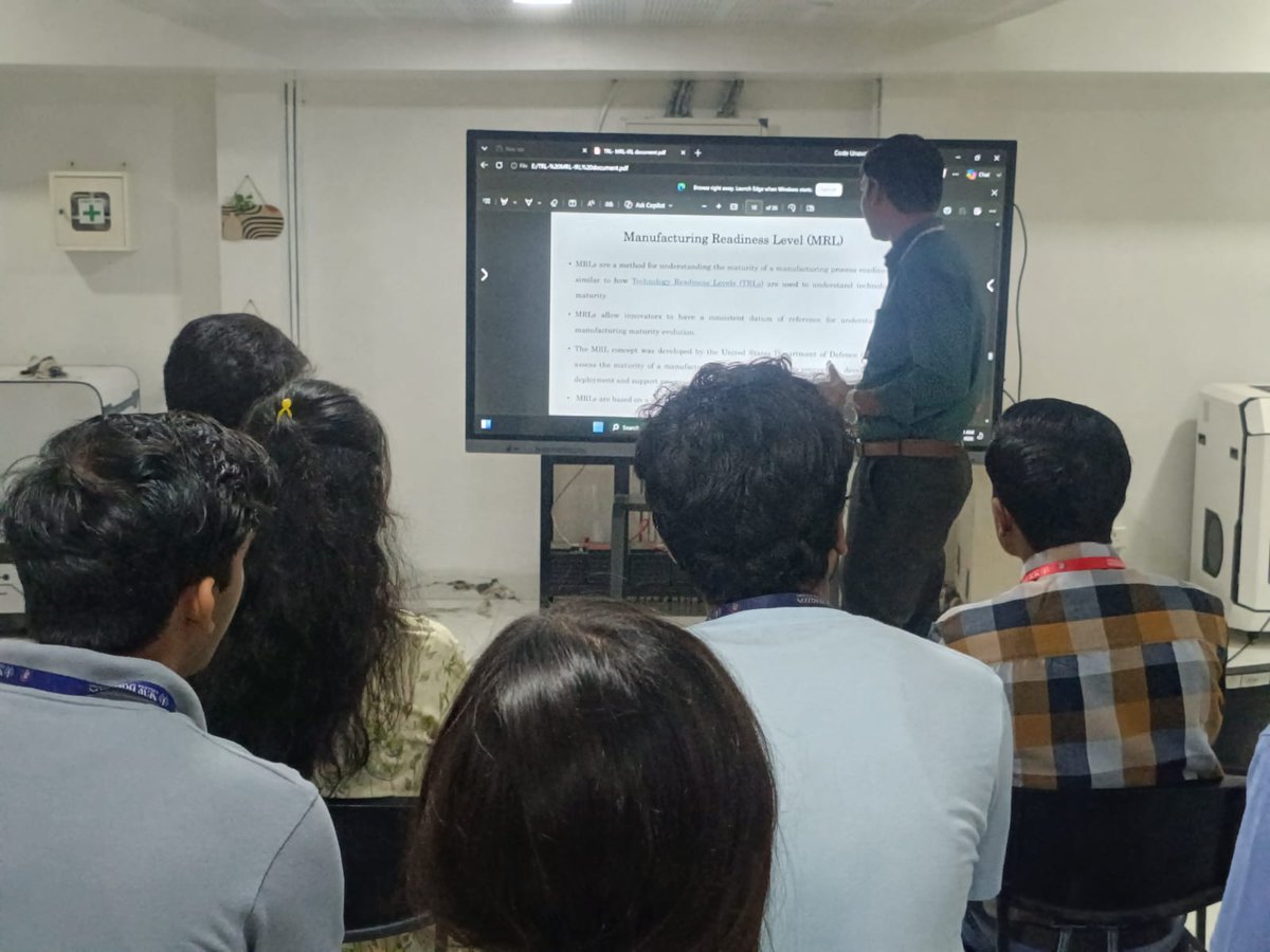 NHCEOfficial's tweet photo. NHCE's MBA Department, in association with R&amp;D, IIC, AICTE &amp; VTPC Karnataka, organized a session on Technology, Commercialization, Licensing &amp; Transfer Practices, empowering students with insights into transforming innovative ideas into real-world impact.

#NHCE #Innovation #IIC https://t.co/7G4d4dEolB