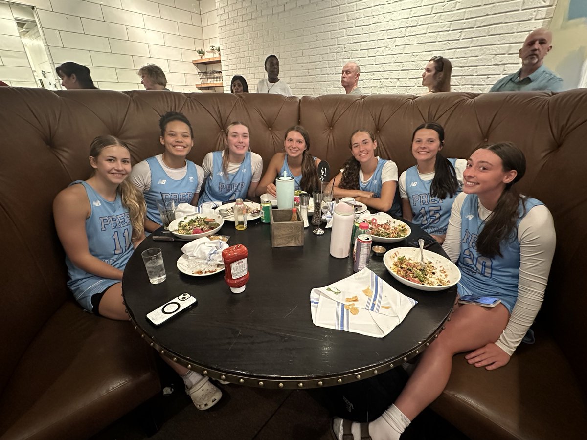 LadyPurePrep's tweet photo. 2027s The Master"Class"
You accomplished the unthinkable‼️
@BigTimeBucket @Emma_Walkup930 @Alisakpins @GraclynE27 @valerie_rosener @Goamar33 @MTrierweiler10 @Macey_OBrien20 @AniyahBoens #prepqueens https://t.co/87YE1mL4vj