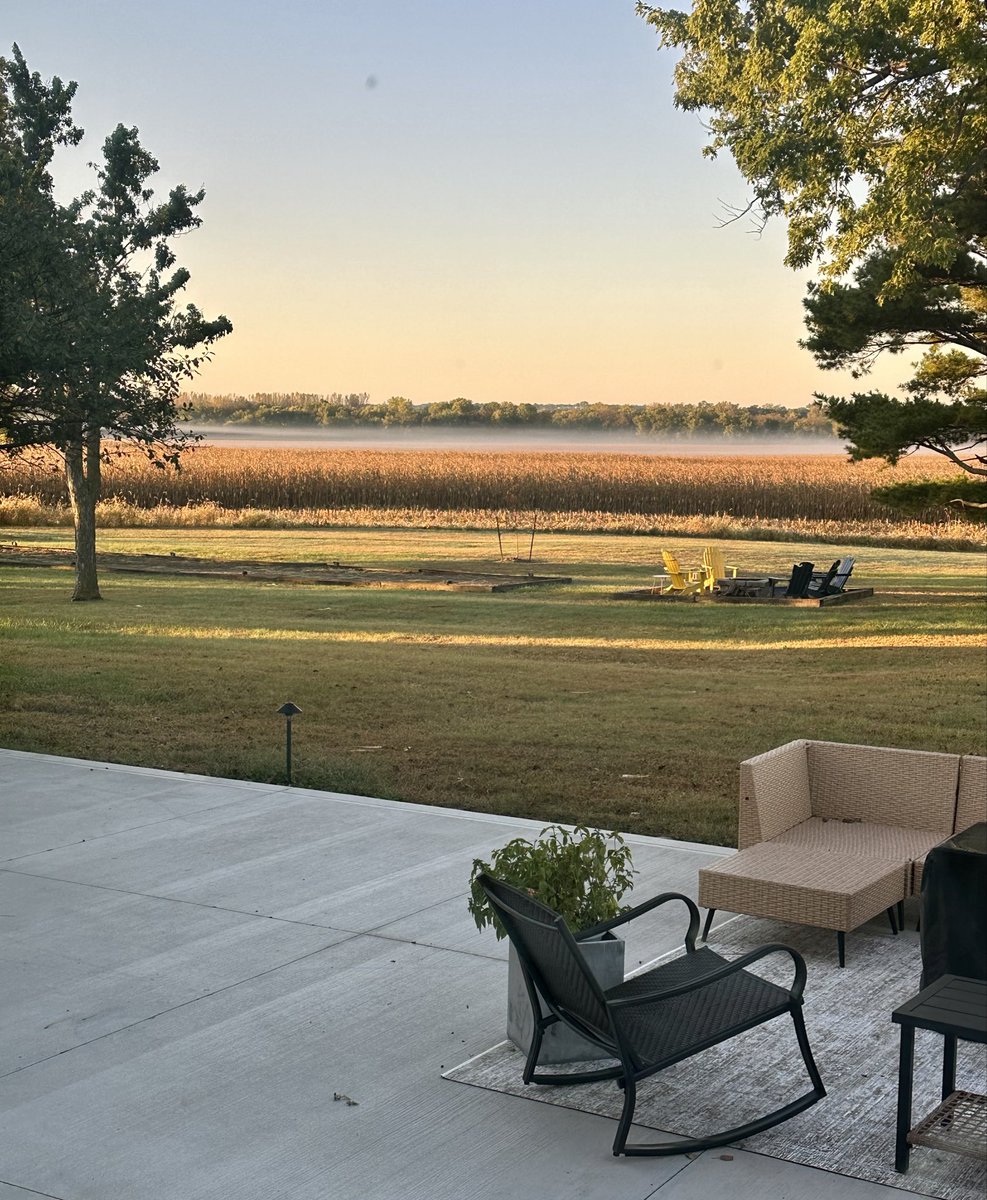 jospell4isu's tweet photo. @FredSimonTLM Yes. Rural life is a blessing. https://t.co/2uweCTsgw4
