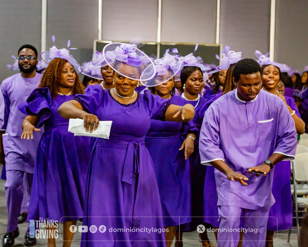 dominioncitylag's tweet photo. Every department showed up in unity and gratitude, celebrating God’s goodness and thanking Him for His faithfulness. All glory to God! 🙌🏽
#DCLagosHq #DominionCity #Shabach #MidyearThanksgiving https://t.co/R7lXYb2YG0