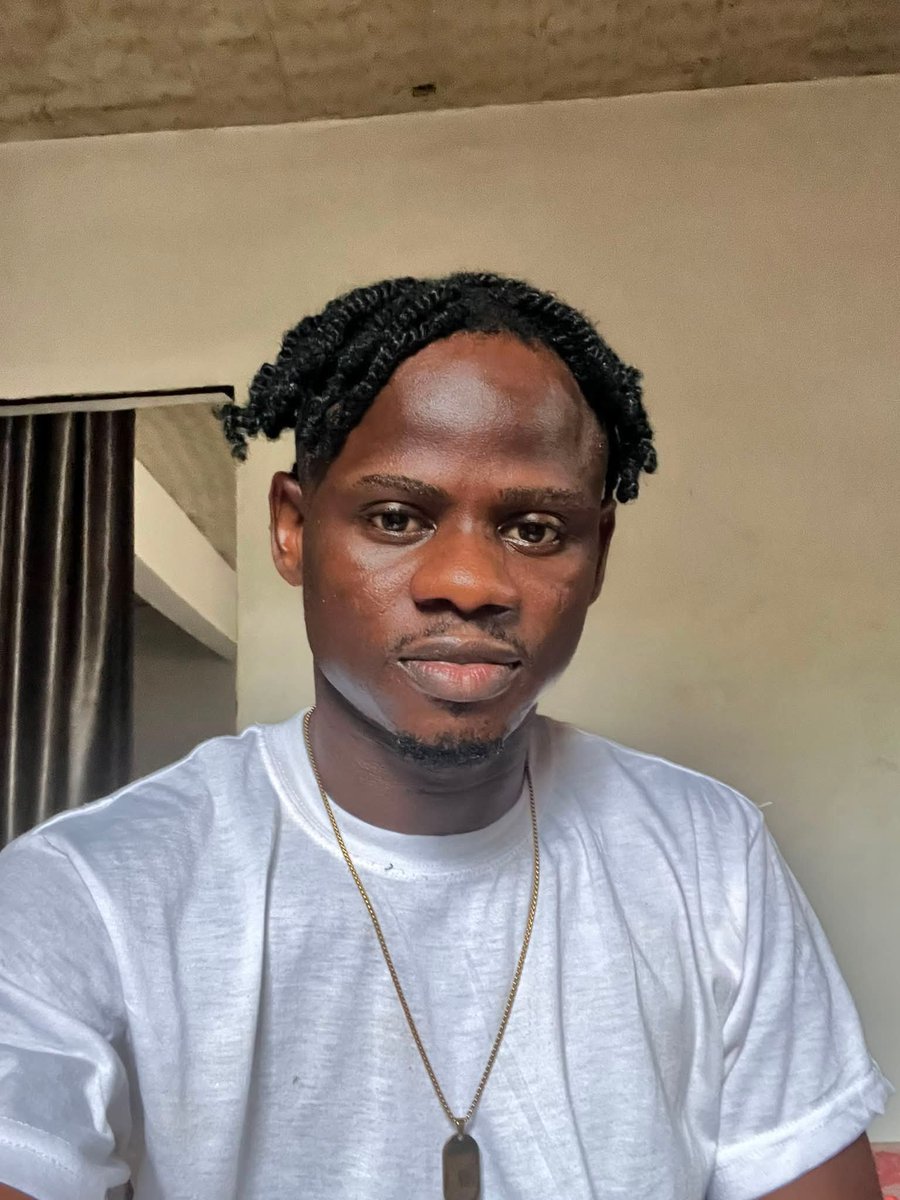 blacklyn69's tweet photo. Hello my lovely fans. Do you have need for anything? Drop it on the comments section https://t.co/fgFz8YZzdE