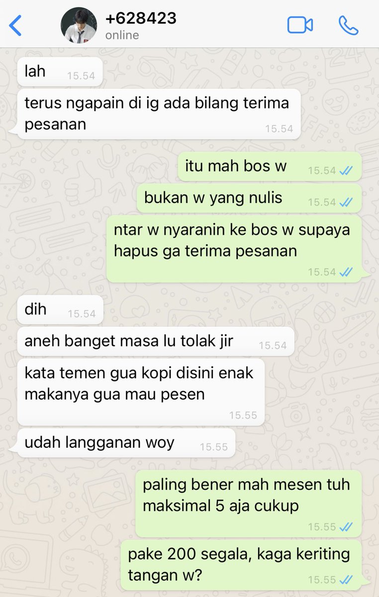 jenjenosi's tweet photo. nohyuck bocil sma vs barista one tweet au https://t.co/U0UaHe3ipS