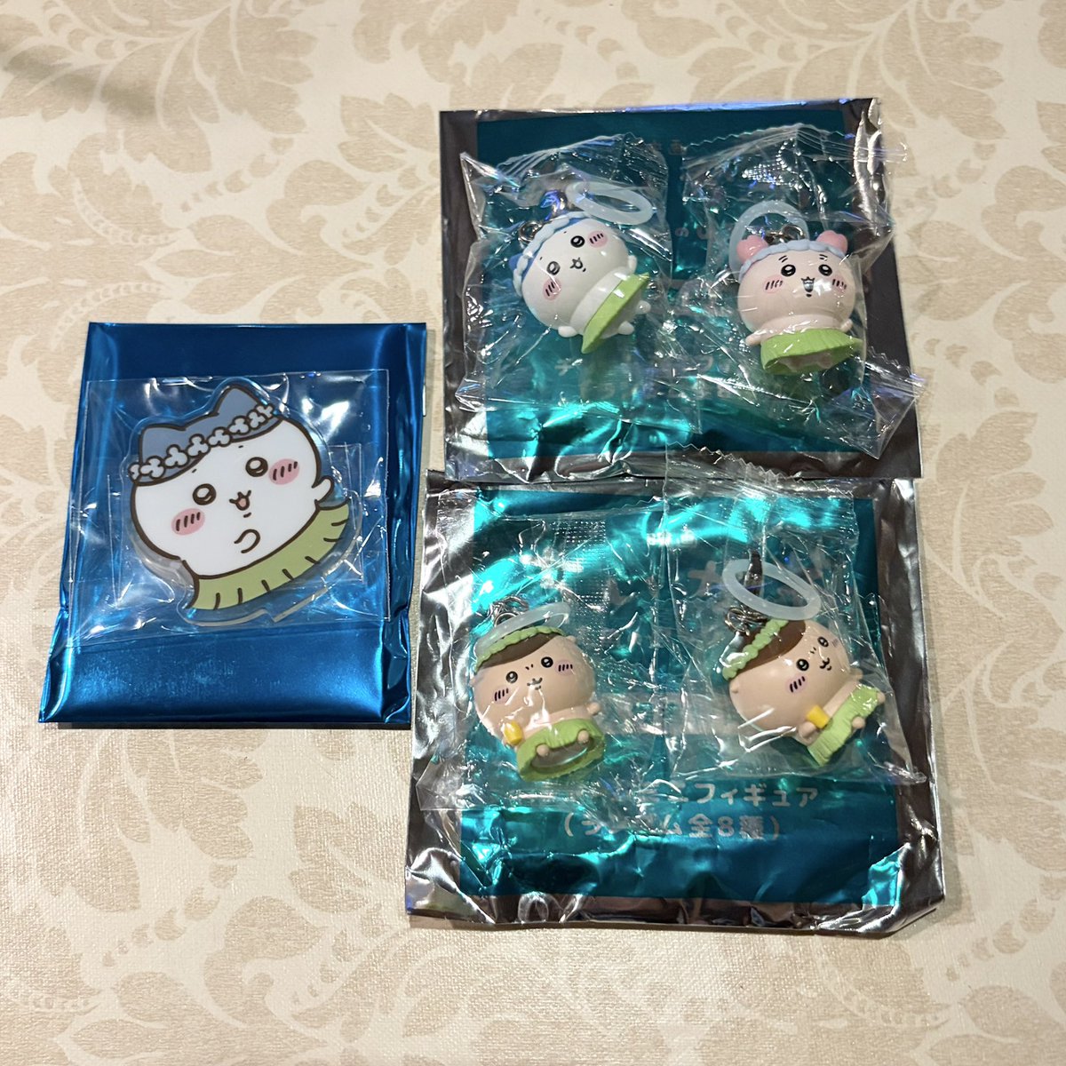 m50140281's tweet photo. 【交換】映画ちいかわ 人魚島のひみつ めじるしアクセサリー 入場者特典 アクリルスタンド

譲
ハチワレ 古本屋 くりまんじゅう

求
めじるし▶️うさぎ モモンガ シーサー 各1
アクスタ▶️うさぎ

シーサーはくりまんじゅうとの交換優先

都内手渡しまたは郵送でのお取引
お気軽にお声掛けください🙇🏻‍♀️ https://t.co/APsFgvX2rX
