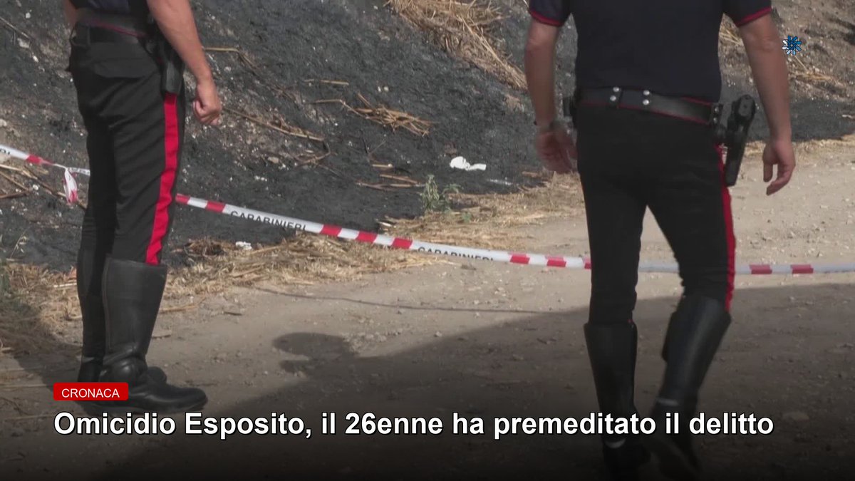 LIRATV's tweet photo. Premeditazione e crudeltà caratterizzano l'omicidio di Luca Esposito, il giornalista 53enne trovato carbonizzato a Eboli. Il giudice ha convalidato il fermo del 26enne tunisino Ridha Rahmouni, che ha…
👉 Approfondisci sul sito o su Liratv Play
#Eboli #Cronaca #omicidio https://t.co/RSW8QvxBlu
