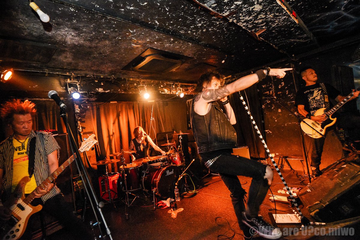 BxFofficial's tweet photo. Thank you!
2026.7.26 at Nakano MOONSTEP
[CRISPY NUTS 30TH ANNIVERSARY+1] EP RELEASE PARTY
photo by Who are U?co.miwo (@noelmiwo)
#BOMBFACTORY https://t.co/L2TJuRBxxW