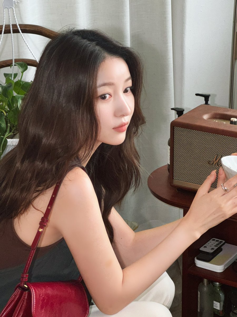 jump_toSW's tweet photo. 어머 https://t.co/BMOyC52Dy7