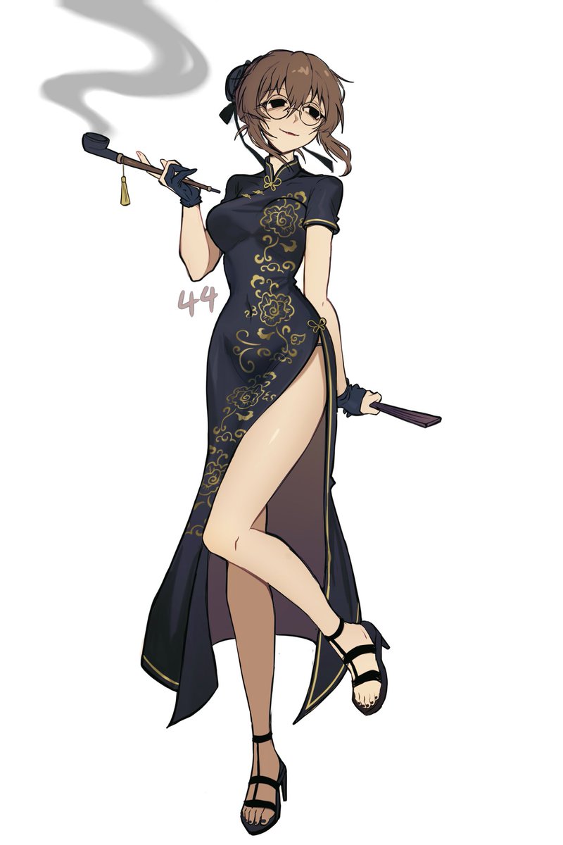 heartjust4you's tweet photo. I've fixed it. This Chinese-style pipe would definitely go better with the dress, wouldn't it? 🥺 pretty… I love that dress so bad 🙏 can see her thighs so easily https://t.co/8dUzBHF5J9