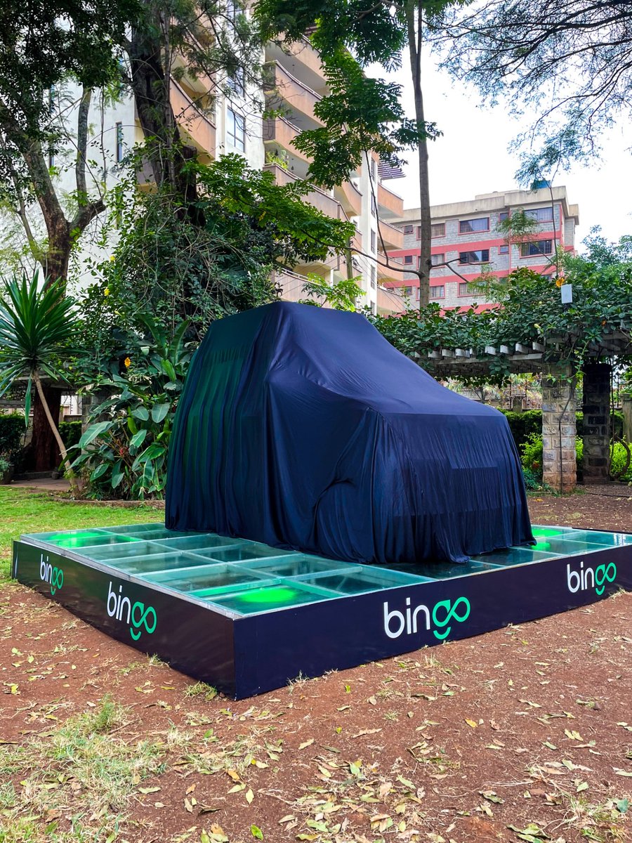eMobiSphere's tweet photo. @drivebingokenya unveils the E2 EV in Nairobi! 🇰🇪 Built specifically for taxi &amp; fleet drivers, it features: *Dual-battery system (fixed + swappable)
*Up to 440 km range
*Under 2-min battery swaps
* Car-to-car charging  
A big step forward for Kenya's e-mobility transition! https://t.co/BD1h5GqEBz