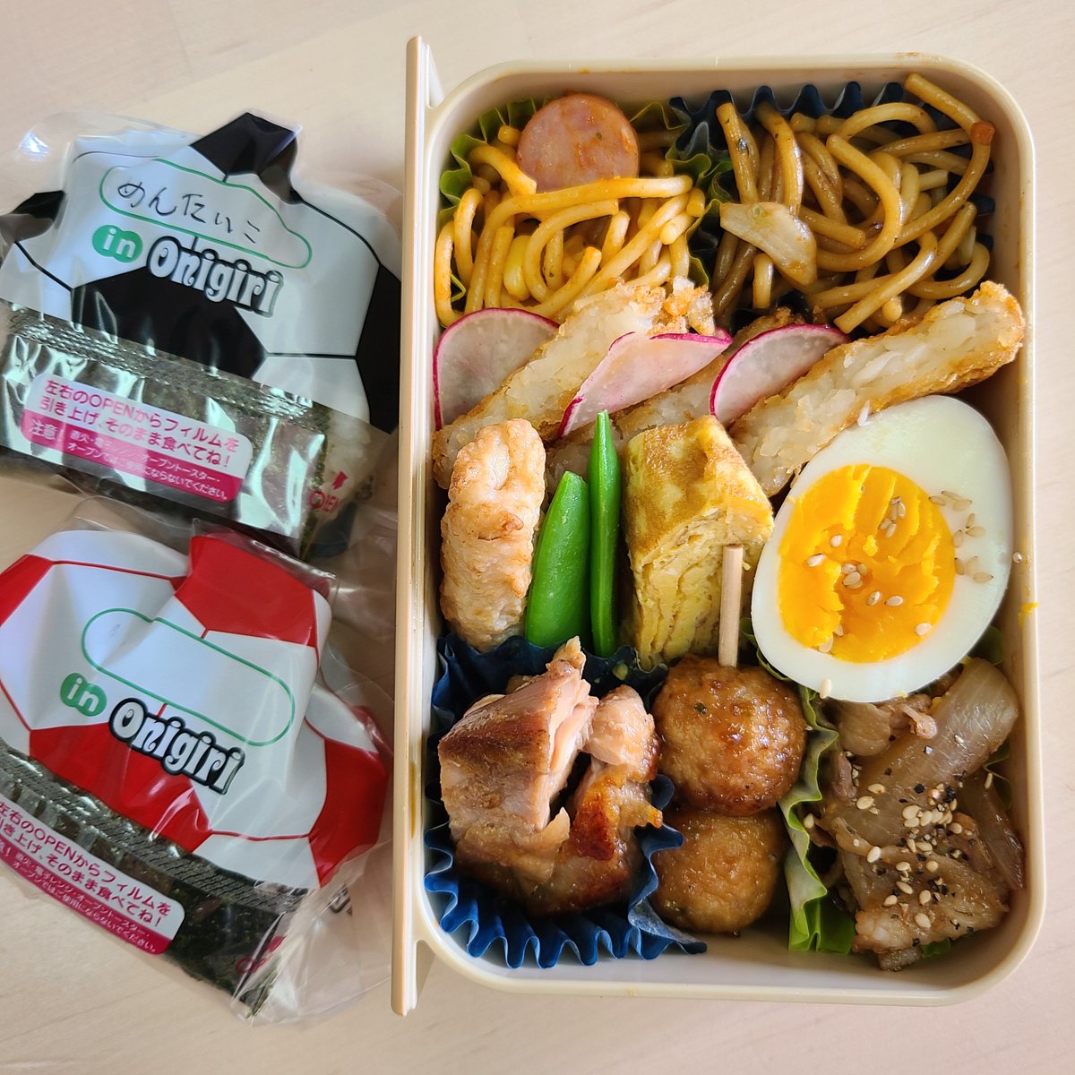 dazupomi's tweet photo. 弁当作るのやっと負担に感じなくなってきた。楽しいまでもっていきたいところ。 https://t.co/uPLLAlMSyV