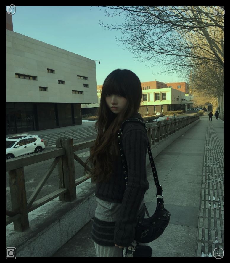 Reeee_0316's tweet photo. Wisdom is born from the lessons of everyday life. Thomas moved next to her and gently rested his hand on her shoulder. “She would have been proud of you,” he told her. “Proud of your courage, proud of how you kept her legacy alive. I’m proud of you too—you’ve grown into th https://t.co/kSUJ0MSmwz