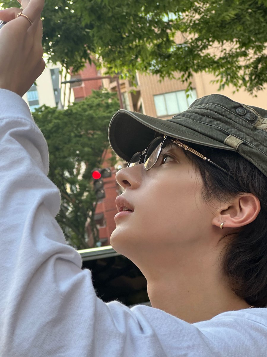 Leennton's tweet photo. Apparently, the world that I choose to explore is every sides of Tokyo that never misses to leave me into an awe. https://t.co/M1iWmBM1oI