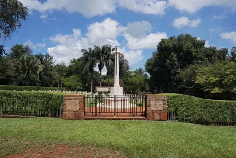 AllThingsJinja's tweet photo. Jinja War Cemetery  is one of many Commonwealth War Graves around the world. During the Second World War, Jinja was the Uganda centre for the _King's African Rifles.

JINJA WAR CEMETERY contains one burial of the First World War and 179 burials and commemorations of the Second World War. Two of the burials are unidentified and one soldier is commemorated by a special memorial. The cemetery also contains four post war service graves. 

Within the cemetery stands the JINJA MEMORIAL, which commemorates 127 men of the East African Forces who died during the Second World War but whose graves were so situated that maintenance for all time could not be assured. 

Make this one of your stops during your Jinja City Tour.

Credit: @Jitoga_UG.

#AllThingsJinja | #VisitJinjaCity