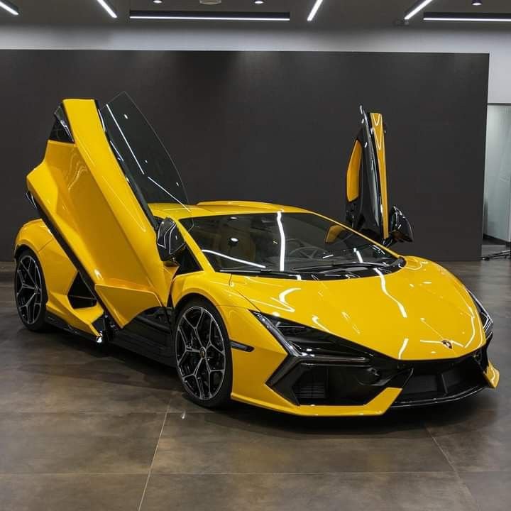Lux_Cars_X's tweet photo. https://t.co/tUw0rYyaia