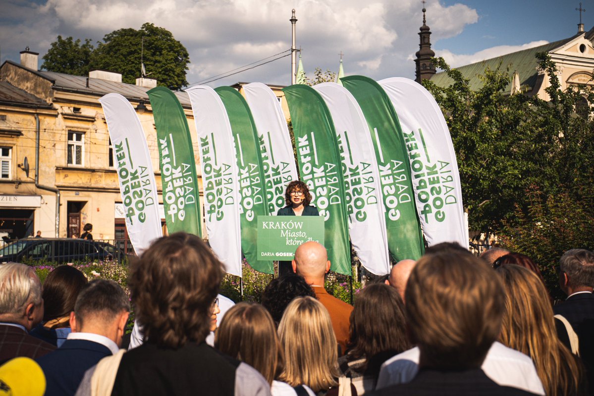dgpopiolek's tweet photo. Sąd oddalił zażalenie Edwarda Nowaka dot. ważności referendum. Czas na ruch Premiera i szefa MSWiA, czyli wydanie rozporządzenia ustalającego daty wyborów.
Jestem gotowa, by stanąć do walki i zwyciężyć. 
Czas na Kraków, który dba o swoich mieszkańców! https://t.co/UhDvC3odJ4