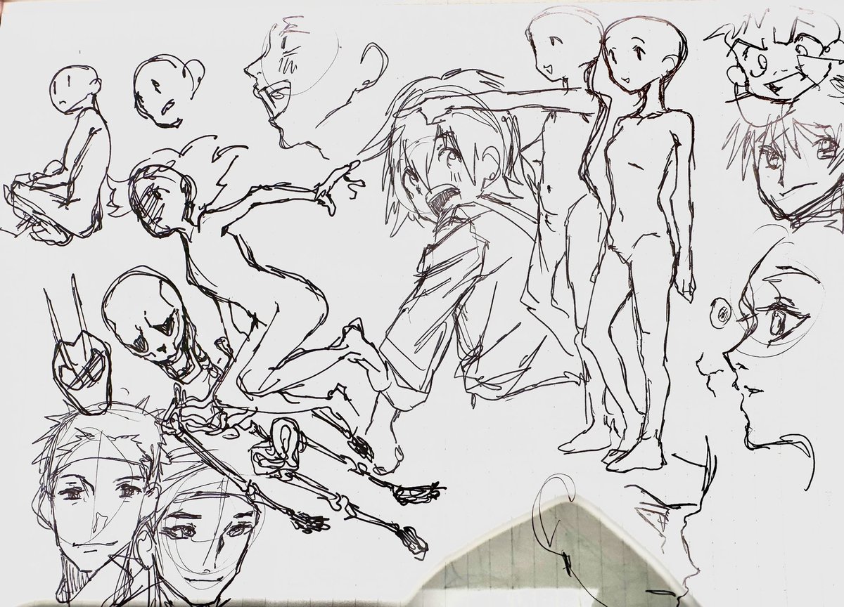 10AD1NG_'s tweet photo. Even at work I try to draw as much as I can (edited with my phone to hide shadows) https://t.co/eQbbiNZsSQ