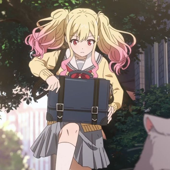 _mothivy's tweet photo. The Tenmas finding a stray cat TOGETHER would be so fucking dangerous bruh.
You have miss "I chased a stray cat for days just to feed it" and mister "I almost steal someone else's cat", now imagine them together. https://t.co/pKnbjBnOnl