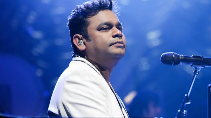 Araviii_kohlii_'s tweet photo. 7. IllayaRaja                             Ar Rahman https://t.co/HsZbCTZNgk