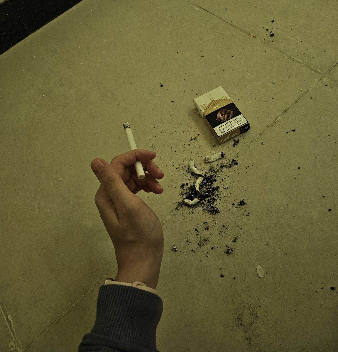 realmiyukii's tweet photo. todays vibe #performativesmoker https://t.co/sqvSnTkvGh