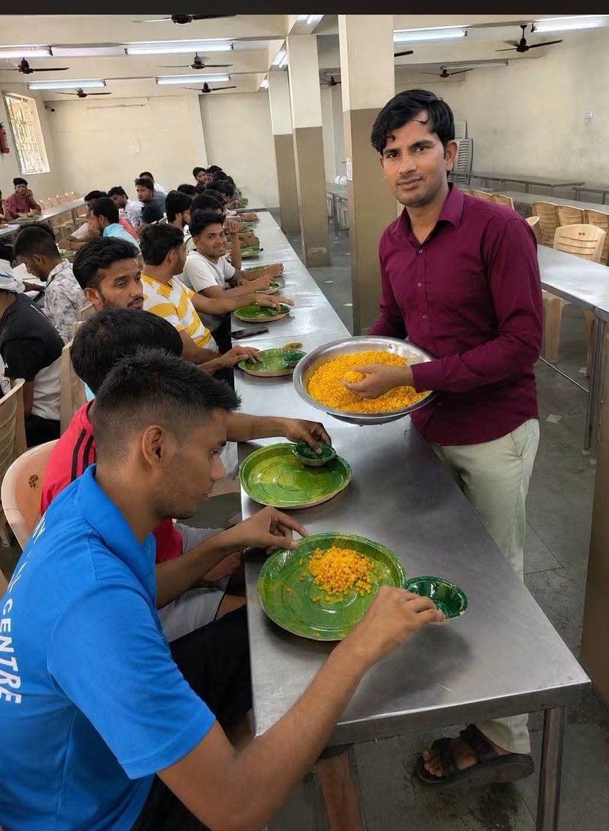 Narayan84688605's tweet photo. दक्षिण भारत मीणा समाज को राजस्थान के मीणा समाज की ओर से बहुत बहुत धन्यवाद।
ऐसे ही समाज का नाम रोशन करते रहो आप सभी की इस सेवा के लिए ही मीणा समाज जाना जाता हैं एकता और एकजुटता, दूसरों के प्रति दिल से लगाव। 🙏

❤️❤️❤️❤️❤️❤️ https://t.co/7Hgs97KLGp
