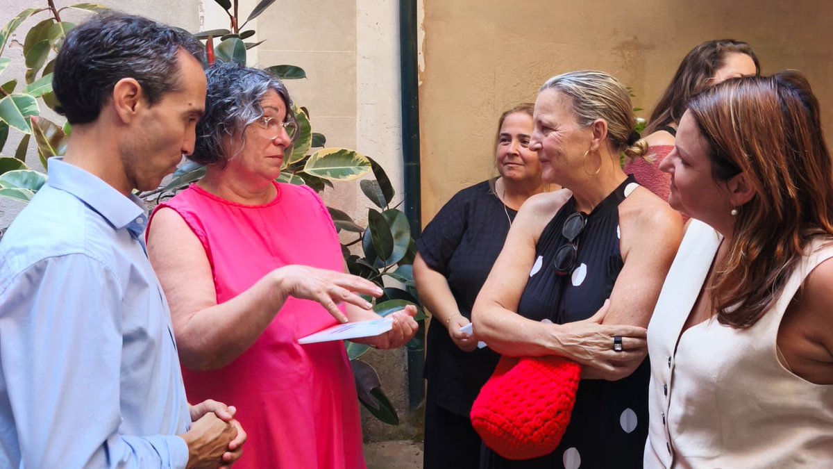 ConselldeMca's tweet photo. 🔵 El Consell entrega el primer distintiu de Bones Pràctiques en Serveis Socials a la Mancomunitat Pla de Mallorca

L’IMAS reconeix un projecte de prevenció de les violències masclistes als 14 municipis del Pla de Mallorca

➡️ https://t.co/KDkOwbUCX0 https://t.co/QgQr8iZyBN