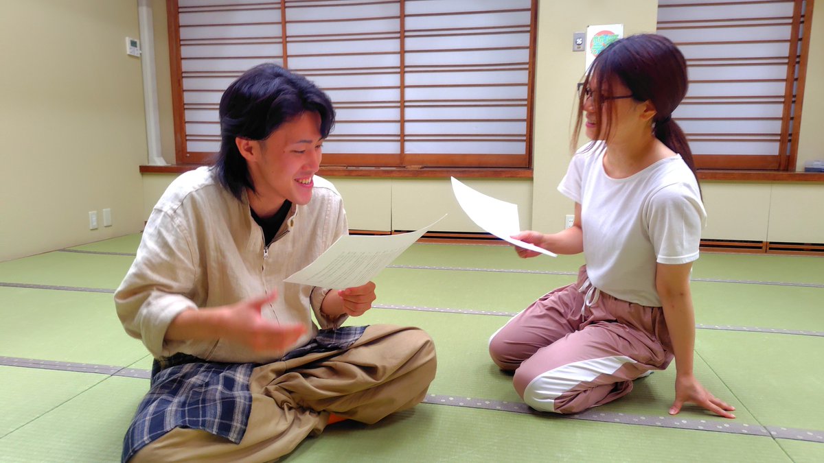 GekidanTaikoban's tweet photo. #タイコバン基礎練稽古会
今日は「演技／劇」の回でした！

久しぶりの通常基礎練稽古会ということで台本に立ち返りました！

普段やっているインプロやリピテションの感覚を、どう台本の稽古につなげていくか？を久しぶりにやってみましたけど、やっぱ大事な稽古ですね！普段の練習が変わると思います https://t.co/DlkIGbve5d
