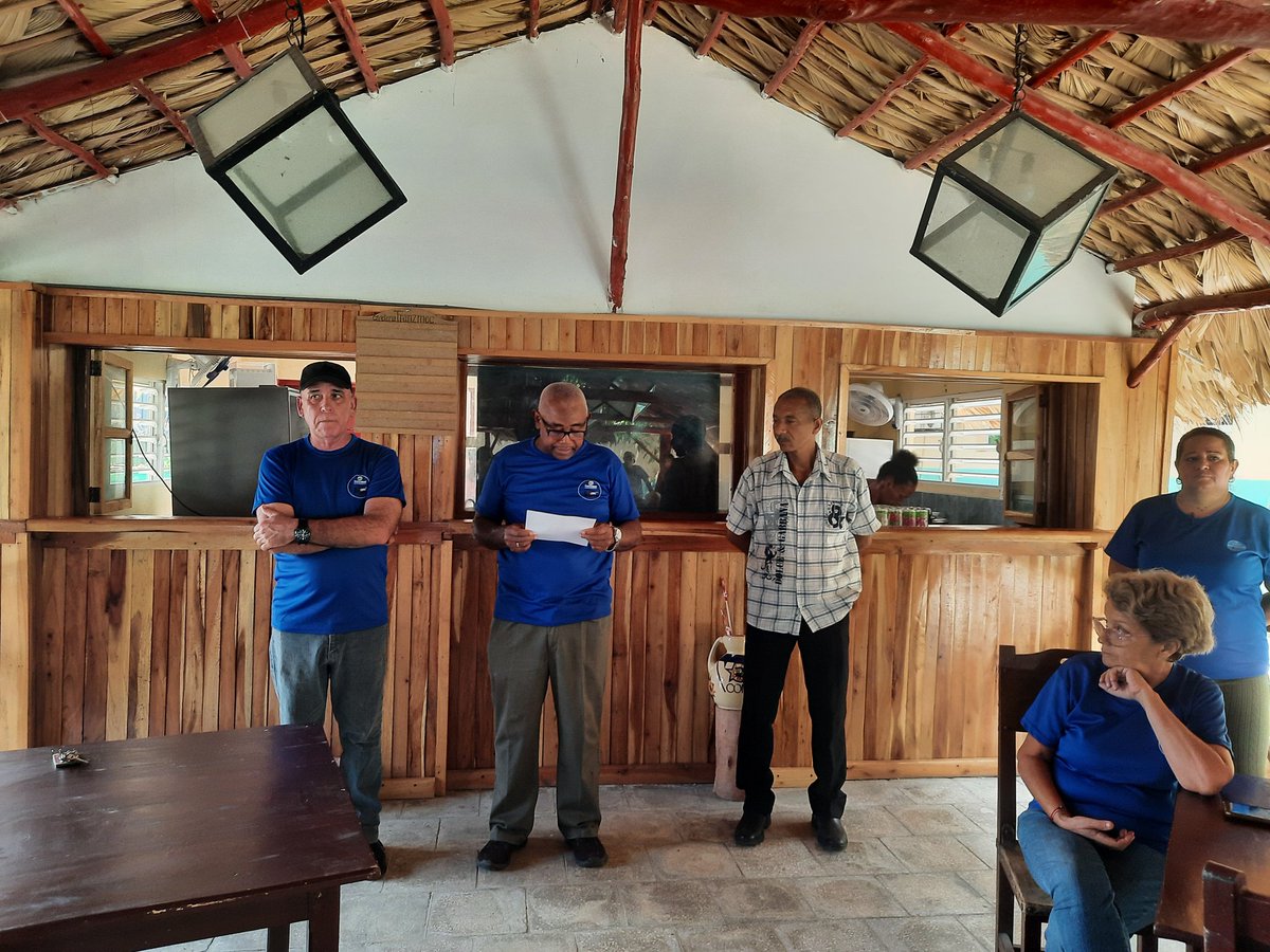 EmpresaTranzmec's tweet photo. Con la presencia del M/B mcpal del PCC en Boyeros Rafael Rodriguez, desarrollaron los trabajadores de #EmpresaTranzmec emotivo acto por el Día de la Rebeldía Nacional.  #MiMoncadaEsLaPatria #100AñosConFidel #Azucarero https://t.co/68VJ3ioNCt