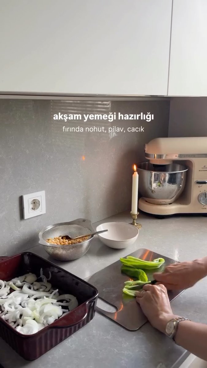 ecrinmutlunz42's tweet photo. Kameramda kalan Paris anılarından devam edelim arada🤎 https://t.co/hdHUB1I2sd