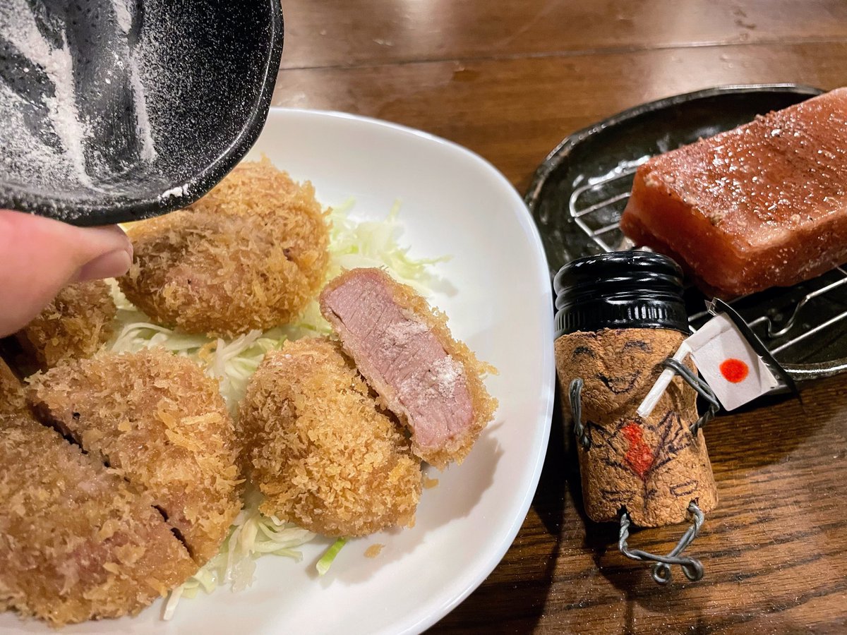 Winger2499's tweet photo. Pork Restaurant
🐷喜來喫飯🍚
千石にある「喜來喫飯（きらいきっぱん）」で上州のブランド豚「とことん」を食べて、物事がトントン拍子に進むよう祈ります🙏 https://t.co/fLL3tfDYXh