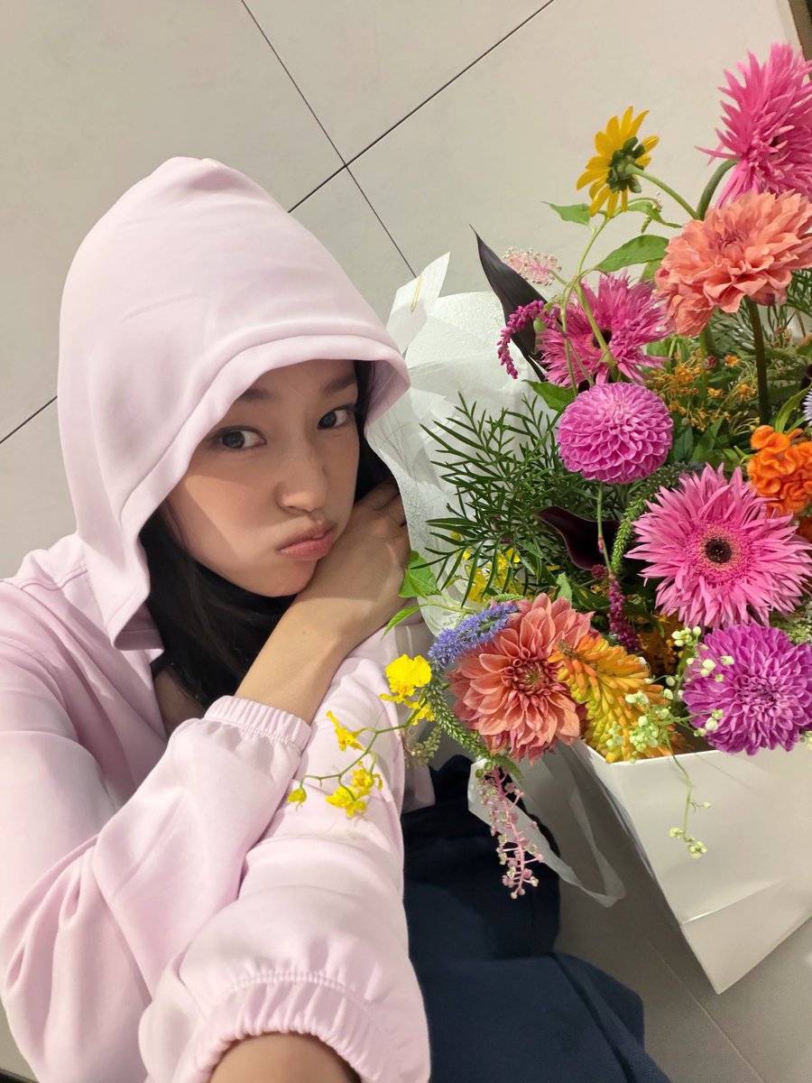 yoonsyo tweet picture