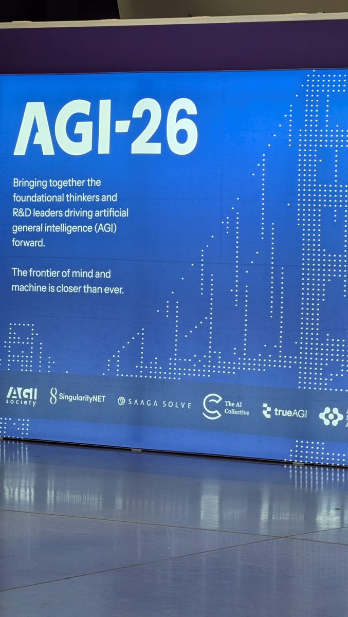 josesanchezhb's tweet photo. Day 2 in #AGI26. Ready to learn from the giant of brain predictive coding @KarlFristonNews 
With @_Qubic_ https://t.co/dgC4oOE7NM