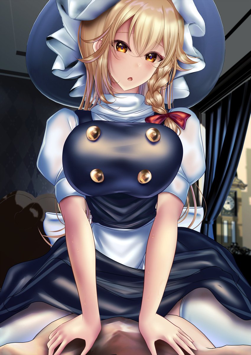 shounen_f's tweet photo. 金髪の子は脱ぐと凄い https://t.co/CURHq7b92S