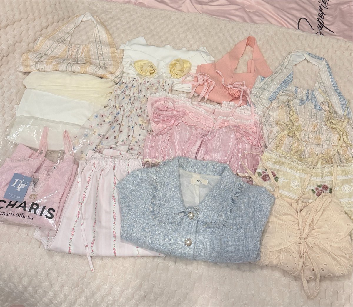 weyoina's tweet photo. ส่งต่อเสื้อผ้าใช้เอง มือ1มือ2ซักเก็บค่า🤎
Shipping 35.- (ไม่บวกเพิ่ม) 🚛
รับFในDm⛅️ ลงวันนี้ค้าบทยอยลงน้า🌻
ดูเพิ่มเติมDmได้เย้ย🪿
#โล๊ะตู้เสื้อผ้า #ส่งต่อเสื้อผ้า #ส่งต่อเสื้อผ้ามือสอง #เสื้อผ้ามือสอง #เสื้อผ้ามือ2 #ส่งต่อเสื้อผ้ามือสองสภาพดี #vghbkk  #stylist #ส่งต่อcintag https://t.co/G56p5cX72I