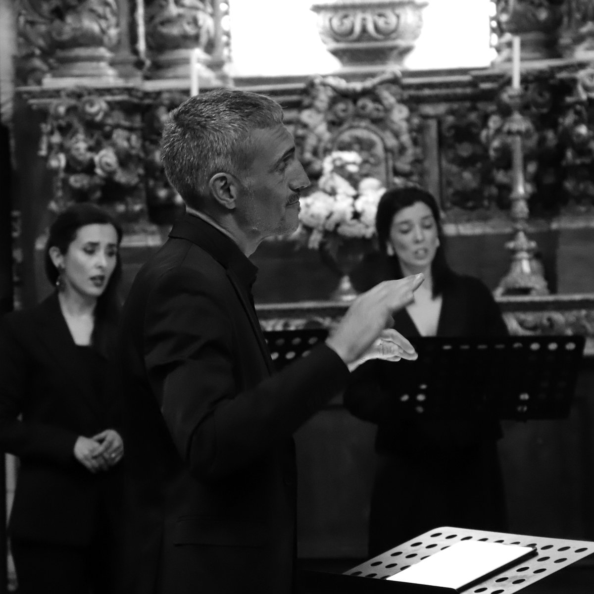 Cupertinos_Fcm's tweet photo. CUPERTINOS | SPOTIFY
Relembramos que o quinto trabalho discográfico dos Cupertinos, “Masses, O Quam Pulchra Es &amp; Cantate Domino” de Francisco Garro, encontra-se disponível no spotify!
Poderá ouvir o álbum no Spotify em:
https://t.co/9SazOrGkH9 https://t.co/aGqw3ZFIyB