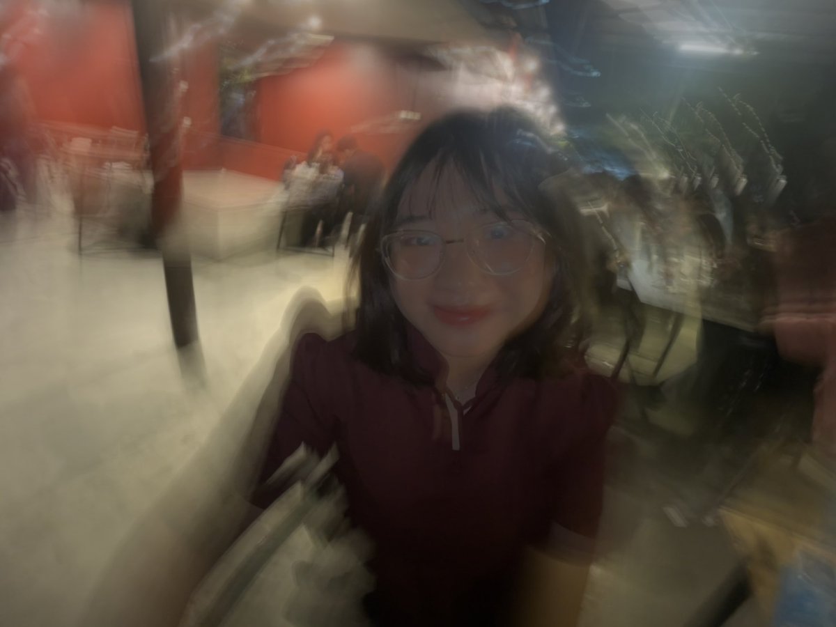 notyourworld_'s tweet photo. foto kita blur.. https://t.co/WaFUksDfpL