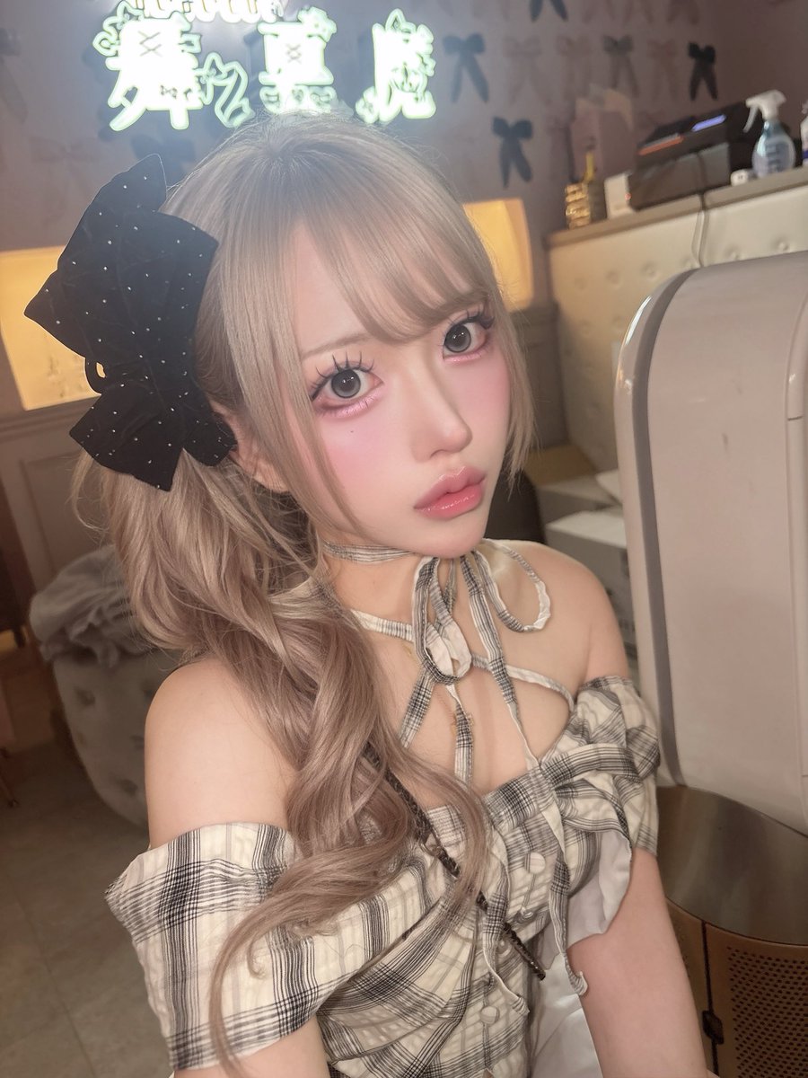 にゃん様😈💩 (@_aroro_966) / Posts / X
