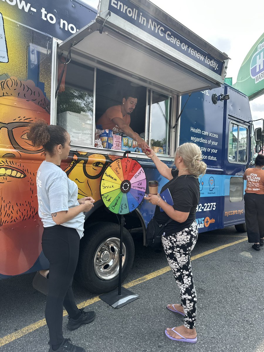 NYCHealthSystem's tweet photo. The #NYCCare Light The Way truck is on the road today, informing New Yorkers about the health care resources available to them. Find us in Flushing, Queens until 2:30pm.

Thank you, @kcsnewyork, @sacssny, and @MetroPlusHealth for joining us!

For more on NYC CARE, visit https://t.co/gc0Nmy7XFz or call 646-692-2273 (646-NYC CARE)