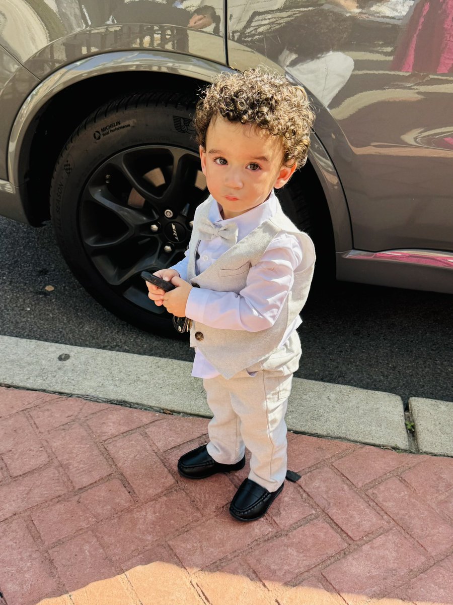 l0vesteph's tweet photo. My handsome boy 🩶 https://t.co/bjqD9iWbWa