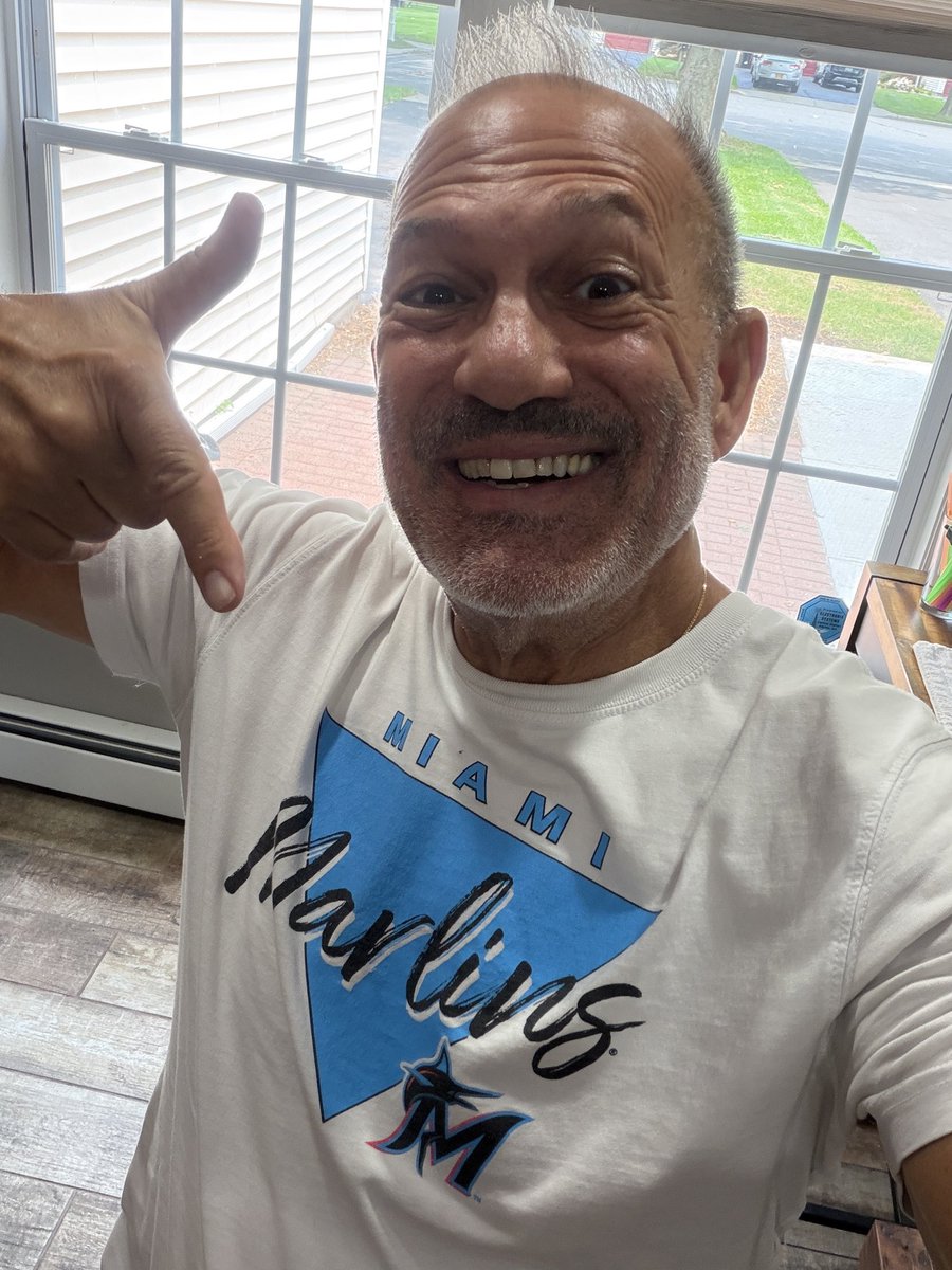 NeilNeilsanders's tweet photo. @305sportsbabe https://t.co/f7armS5d15