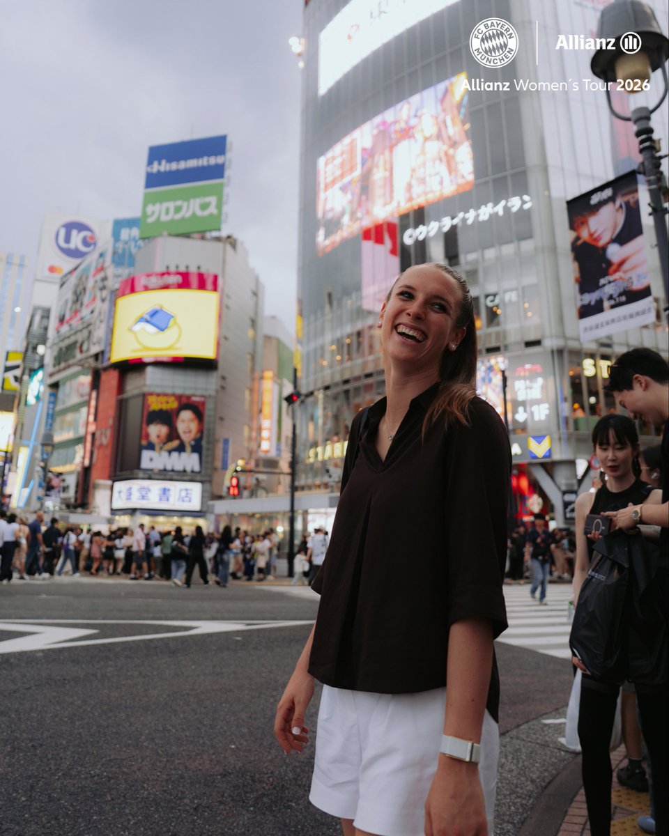 FCBfrauen's tweet photo. City strolls in Shibuya 渋谷 😍 https://t.co/tMTby4c1JX