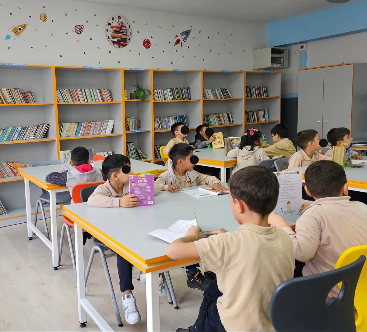 koyokullariyard's tweet photo. 78. Kütüphanemiz Tekirdağ Muratlı’da açıldı. Çocuklarımızın geleceğine umut olsun . https://t.co/9Heabqfy6J