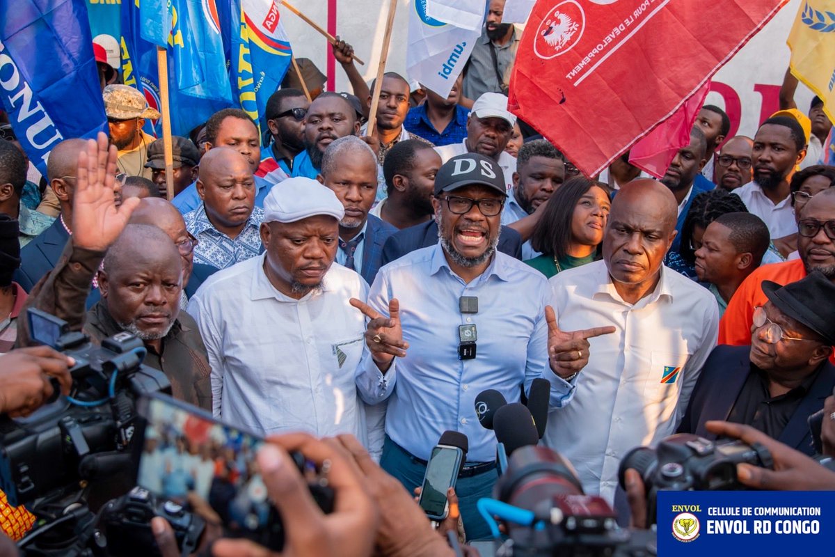 OMELONGA_LENS's tweet photo. #RDC Le Président National du Parti Envol, @DSESANGA avait prévenu : 

« La Coalition article 64 n’attend rien de cette cour constitutionnelle  » https://t.co/uwCYynamAJ