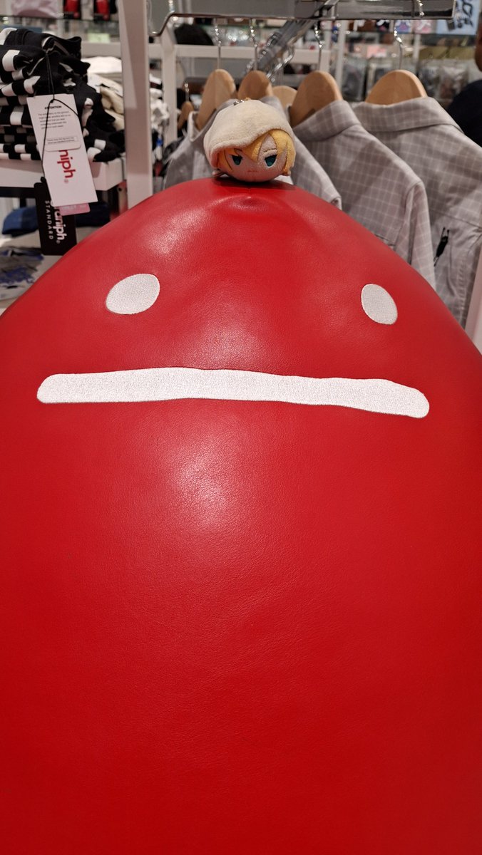 inflict9215's tweet photo. 広島に行ってきました。
スポーツレッドのシャドージャーニーさん連れてこれてよかった。
ちなみに、長渕剛のコンサート行ったのは、父です(笑) https://t.co/LgcjNzuI6Y