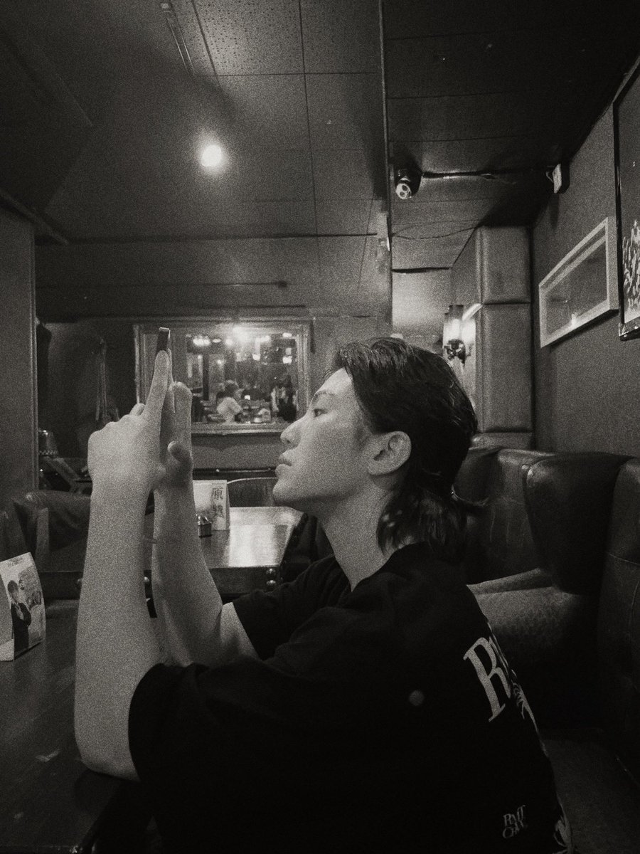 selhamsk's tweet photo. 그라데이션 웃음 https://t.co/gnmPTe8ynM