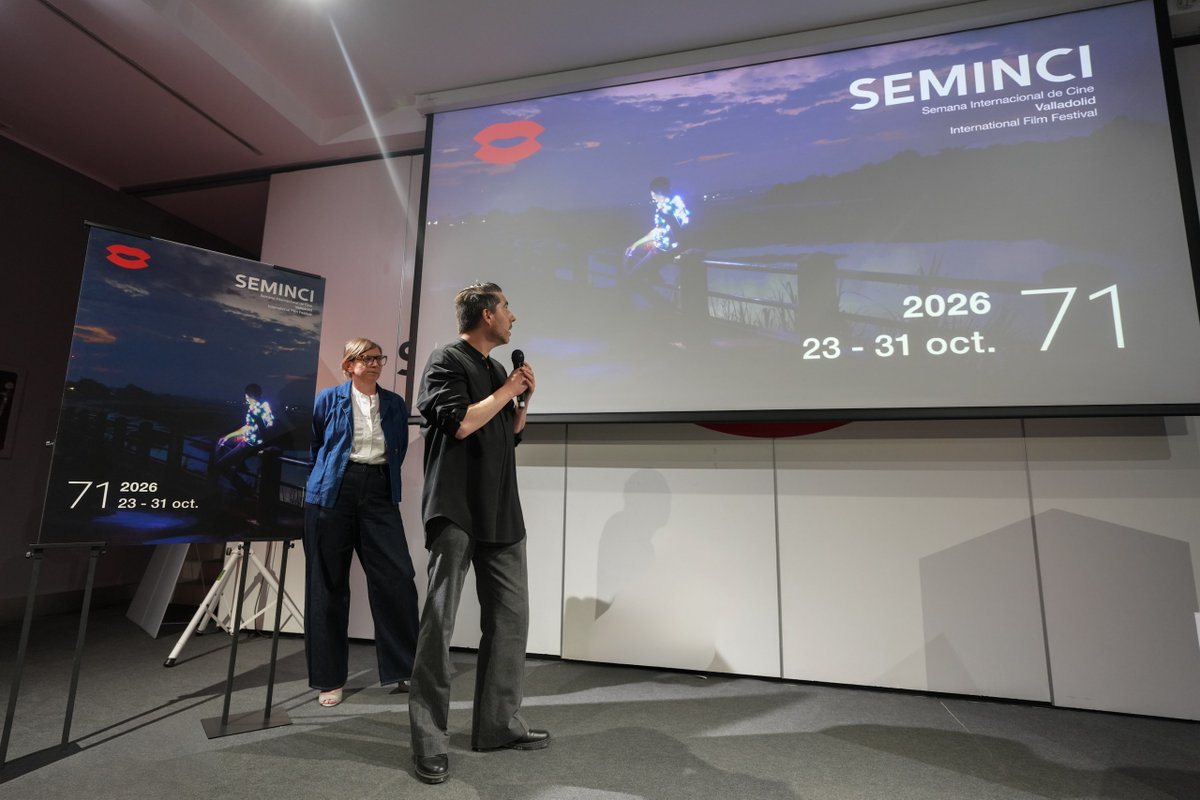 Seminci_oficial's tweet photo. 👏🏼 ¡Ya la conocemos! La imagen de la #71Seminci se ha presentado en el Espacio Seminci en un acto en el que han participado los codirectores del festival Mariona Viader y Javier H. Estrada; el alcalde de Valladolid, Jesús Julio Carnero, y la concejala de Turismo, Eventos y Marca Ciudad del Ayuntamiento de Valladolid, Blanca Jiménez.
