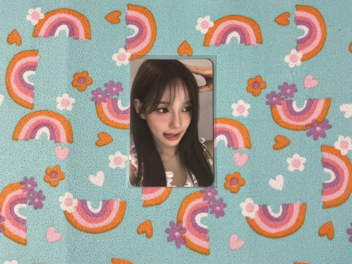 alyapapaya's tweet photo. wts lfb ph 𐙚 [ #alyasells ]

— sarang photocard .ᐟ 

₱ 450
payo / 1 week dop w nrdp
x sensi &amp; impatient

⌗ izna not just pretty njp mamma mia racecar sarang ny music pob pc photocard https://t.co/35FjUP2lVt