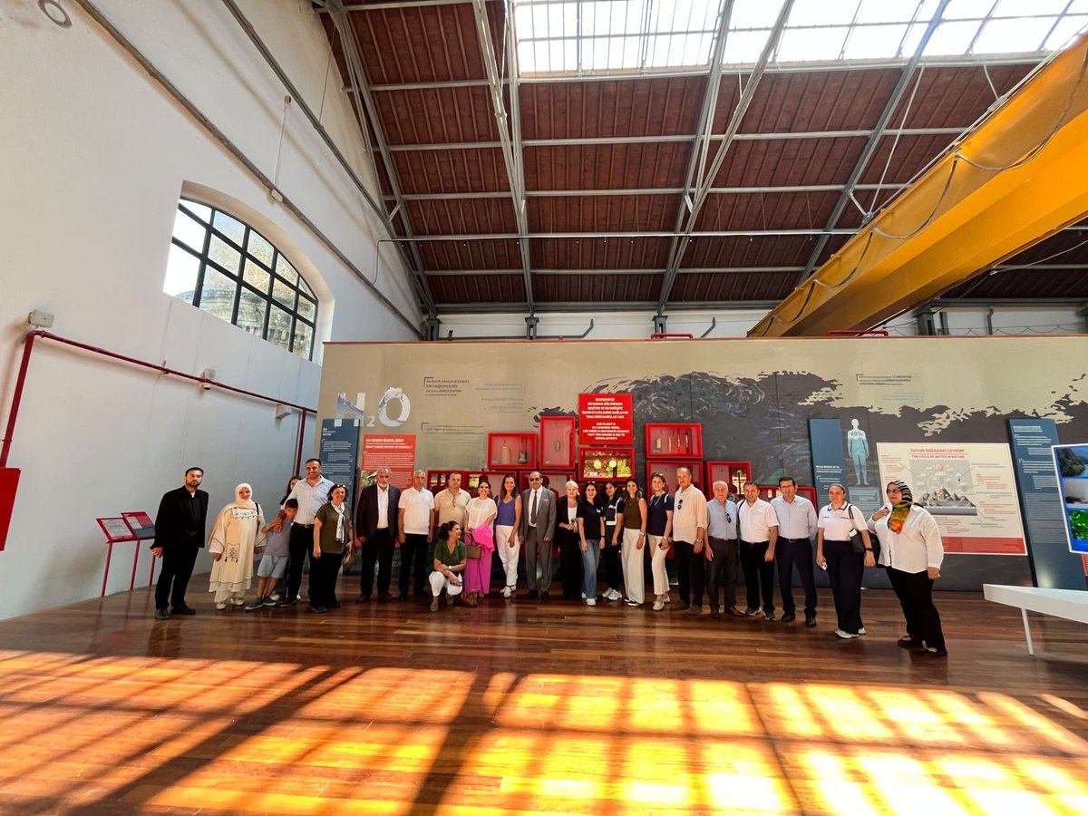 iskimuhtarlik's tweet photo. 📍28.07.2026
Bugün Anadolu Yakası ilçe muhtarlar dernek başkanlarımız ve şube müdürlerimizle birlikte İstanbul’un tarihî su mirasını yerinde keşfettik.

Geçmişten geleceğe uzanan su medeniyetimizi tanırken güçlü iletişim ve koordinasyonumuzu pekiştirdik. Daima yan yanayız.🙏 💧🤝 https://t.co/vHZU8eTfFj