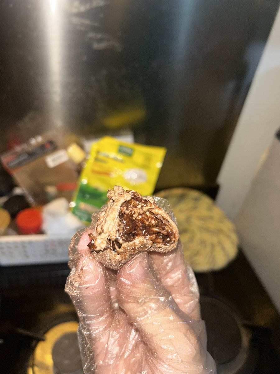 thxphilr's tweet photo. siapa mau milo chewy cookie😋 (pengorbanan my apart jd a mess😭) https://t.co/ugK97zMJgX