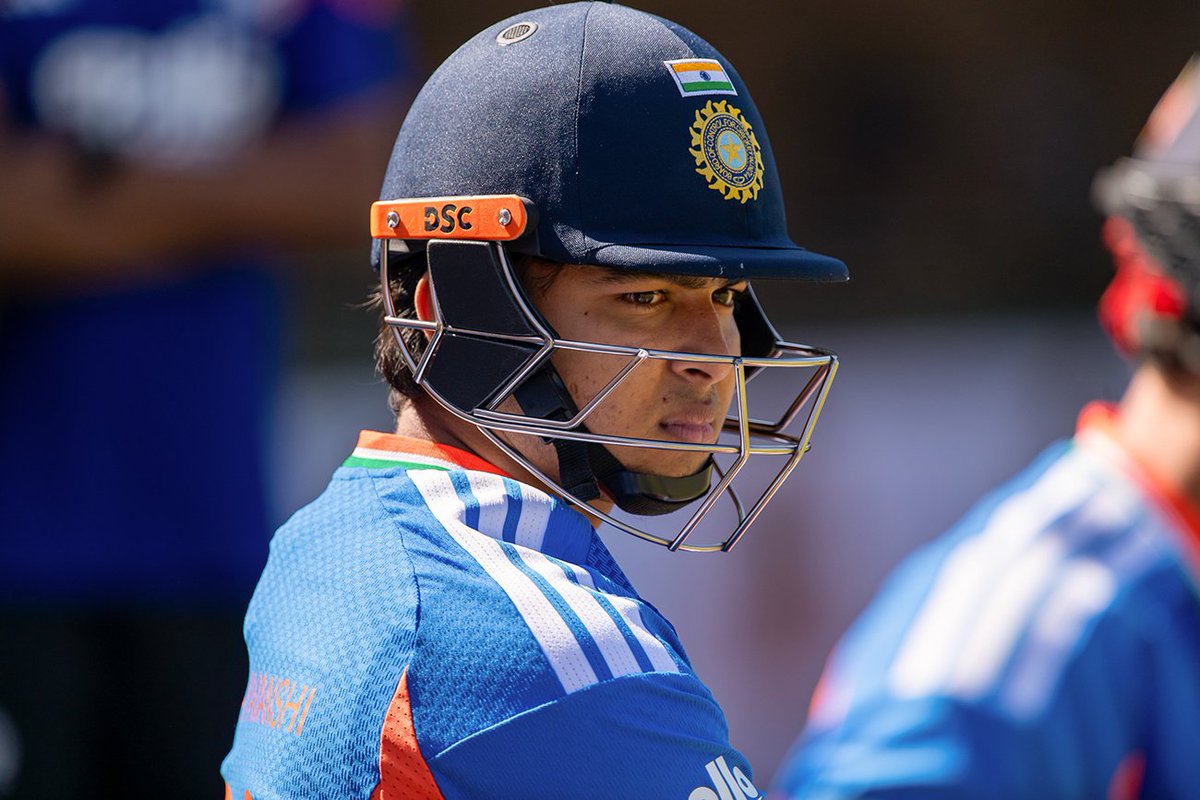 CricCrazyJohns's tweet photo. Q: Need to choose one batter to bat along &amp; life is on the line? [Rajasthan Royals] 

Vaibhav Sooryavanshi said "Yash Bhaiya (Jaiswal)". https://t.co/jxZPiUEo54